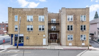 2 Washburn Place Unit 303, Caldwell, NJ 07006