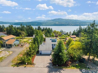 252 Myrtle St, Port Townsend, WA 98368