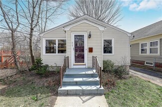 215 Jastram St, Providence, RI 02908