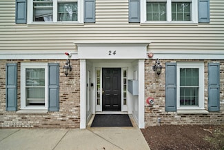 24 Wall St Unit E, Canton, MA 02021