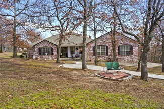 429 Royal Oak Ln, Sapulpa, OK 74066