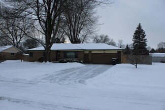 5059 Marlowe Dr SE, Kentwood, MI 49548