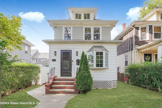 287 Myrtle Ave, Staten Island, NY 10310