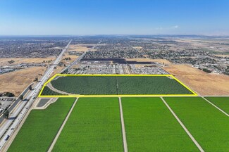 10141 Chevalier Rd, Bakersfield, CA 93307