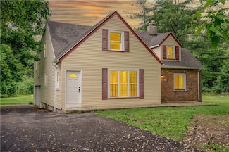 1456 E River Rd, Rochester, NY 14623