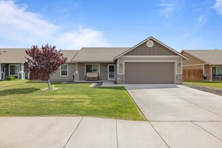 3814 Estrella Dr, Pasco, WA 99301