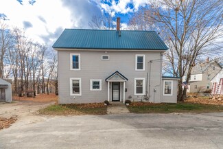 7 Town Rd, Farmington, NH 03835