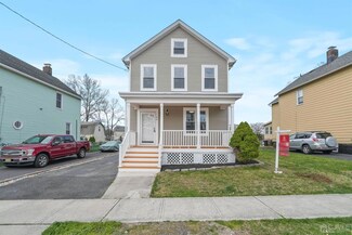 44 South St, Milltown, NJ 08850