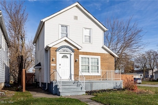 2345 E 29th St, Lorain, OH 44055
