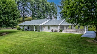 1044 Patrick Rd, West Liberty, KY 41472
