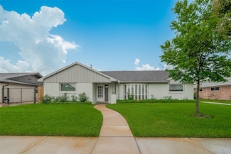 4115 Mischire Dr, Houston, TX 77025