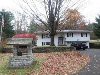 25 Orange Rd, New Salem, MA 01355