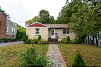 19 Lucille Place, Newton Upper Falls, MA 02464