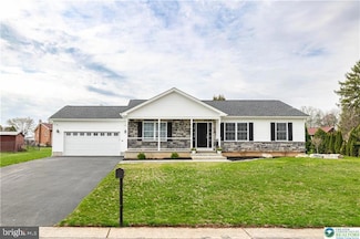 47 Jolan Dr, Allentown, PA 18109