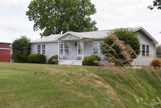 730 N Long Lake Rd, Albion, IN 46701