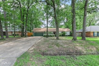 110 Elmview Ln, Haughton, LA 71037