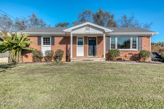 21156 Battle Hill Dr, Bristol, VA 24202
