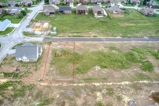 702 Goldenwood Dr, Richmond, KY 40475