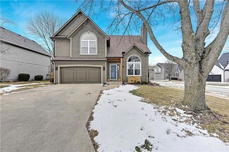 4717 Millridge St, Shawnee, KS 66226