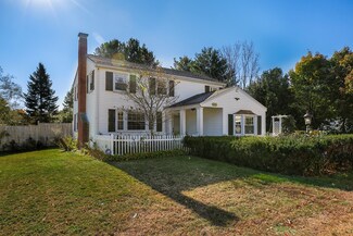 160 South St, Avon, MA 02322