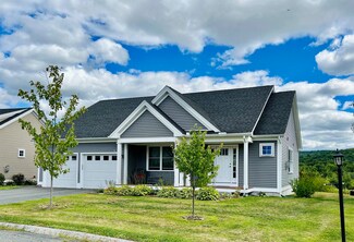 18 Evergreen Ct, Lebanon, NH 03784