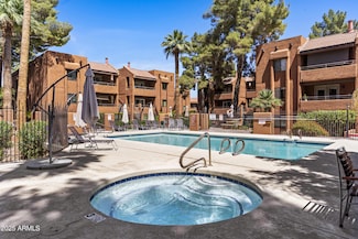 4704 E Paradise Village Pkwy N Unit 236, Phoenix, AZ 85032