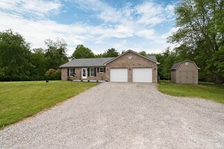 8261 W 250 N, Royal Center, IN 46978