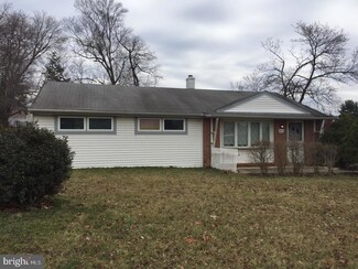 1511 Thompson Rd, Abington, PA 19001