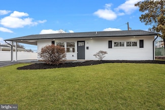 79 Tulip Ln, Levittown, PA 19054