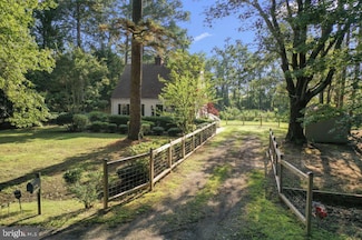 491 Maryfox Rd, Tappahannock, VA 22560