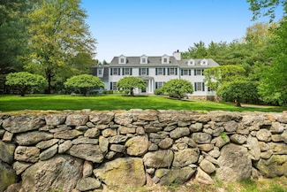 123 Talmadge Hill Rd, New Canaan, CT 06840