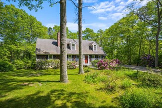 100 Blackthorn Rd, Marstons Mills, MA 02648
