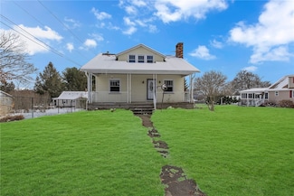 522 18th Ave, Beaver Falls, PA 15010