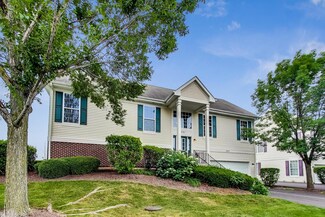 1531 W Turtle Creek Ln, Round Lake, IL 60073