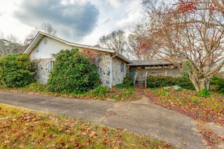 4851 Hillsdale Cir, Chattanooga, TN 37416