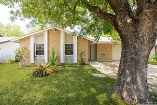 8947 Seacliff St, San Antonio, TX 78242
