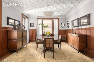 200 W 54th St Unit 8-G, New York, NY 10019