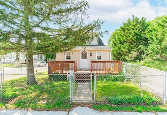 137 Seabreeze Way, Keansburg, NJ 07734