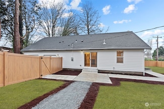 2429 S 208th St, Seatac, WA 98198