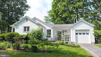 1146 Old Boalsburg Rd, State College, PA 16801
