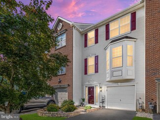 24 Carrick Ln, Bear, DE 19701