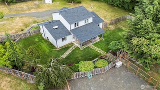 101 E Carols Place, Belfair, WA 98528