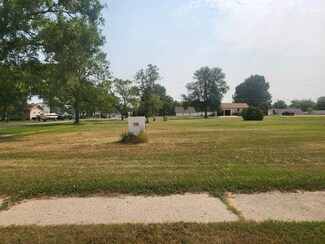 201 3rd St, Riverdale, ND 58565