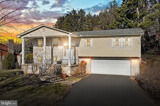 555 Maywood Rd, York, PA 17402