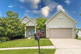 1399 Mosswoods Dr, Fenton, MO 63026