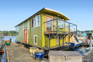 2040 Westlake Ave N Unit 26, Seattle, WA 98109