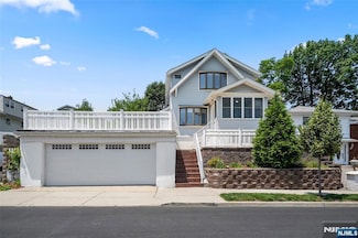 107 Hill St, Wood-Ridge, NJ 07075