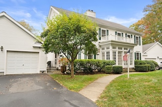 5 Wyckford Ln Unit 5, Old Lyme, CT 06371