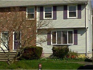 22 Indian Meadow Dr Unit B, Taunton, MA 02780
