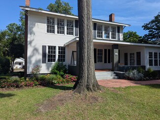 206 Calhoun St, Johnston, SC 29832